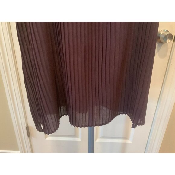 Max Mara Dark Purple Pleated Semi-Sheer Tank Top, Size 6 (US) - Picture 3 of 8